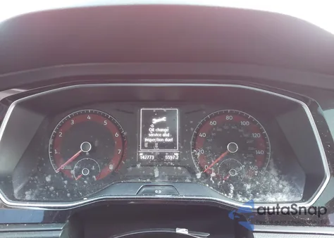 2019 Volkswagen Jetta 1.4T R-Line/1.4T S/1.4T Se from USA, damaged, VIN 3VWC57BU5KM133616